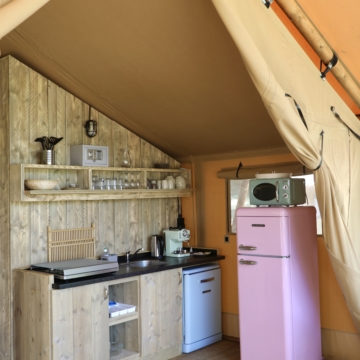cuisine-lodge-tente