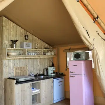 cuisine-lodge-tente