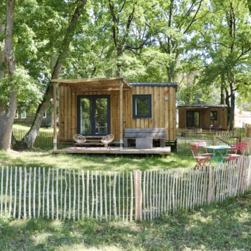 cabanon-du-lac-devanture