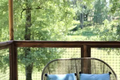 cabane-bobo-et-spa-terrasse