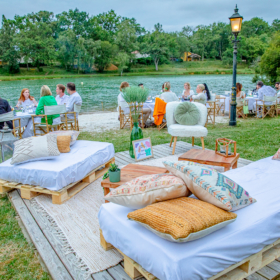 cadre-restaurant-bord-du-lac