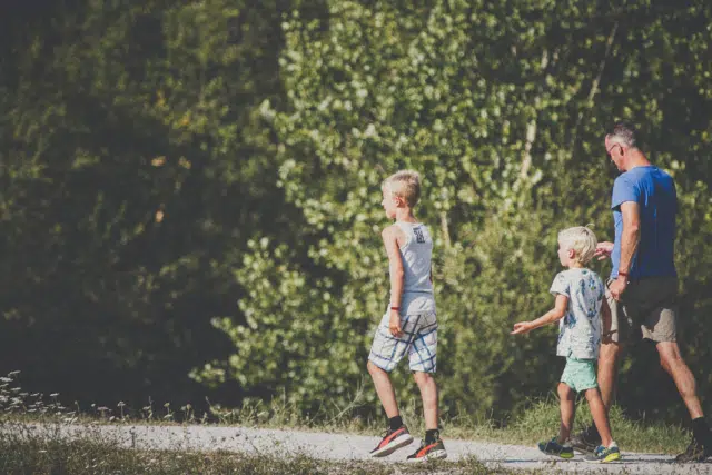 Camping Gers, Whakalodge, promenade, sentier, famille