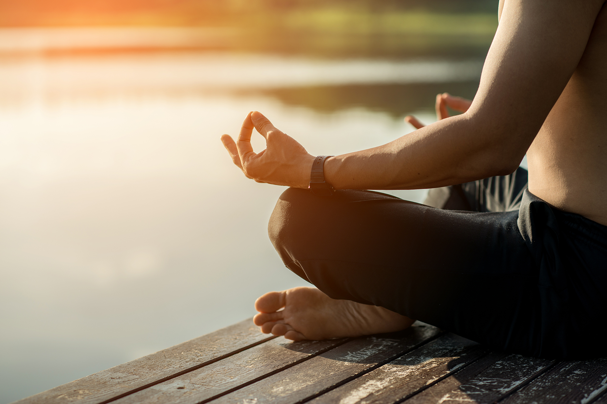 Camping Gers, Whakalodge, détente en bord de lac, yoga
