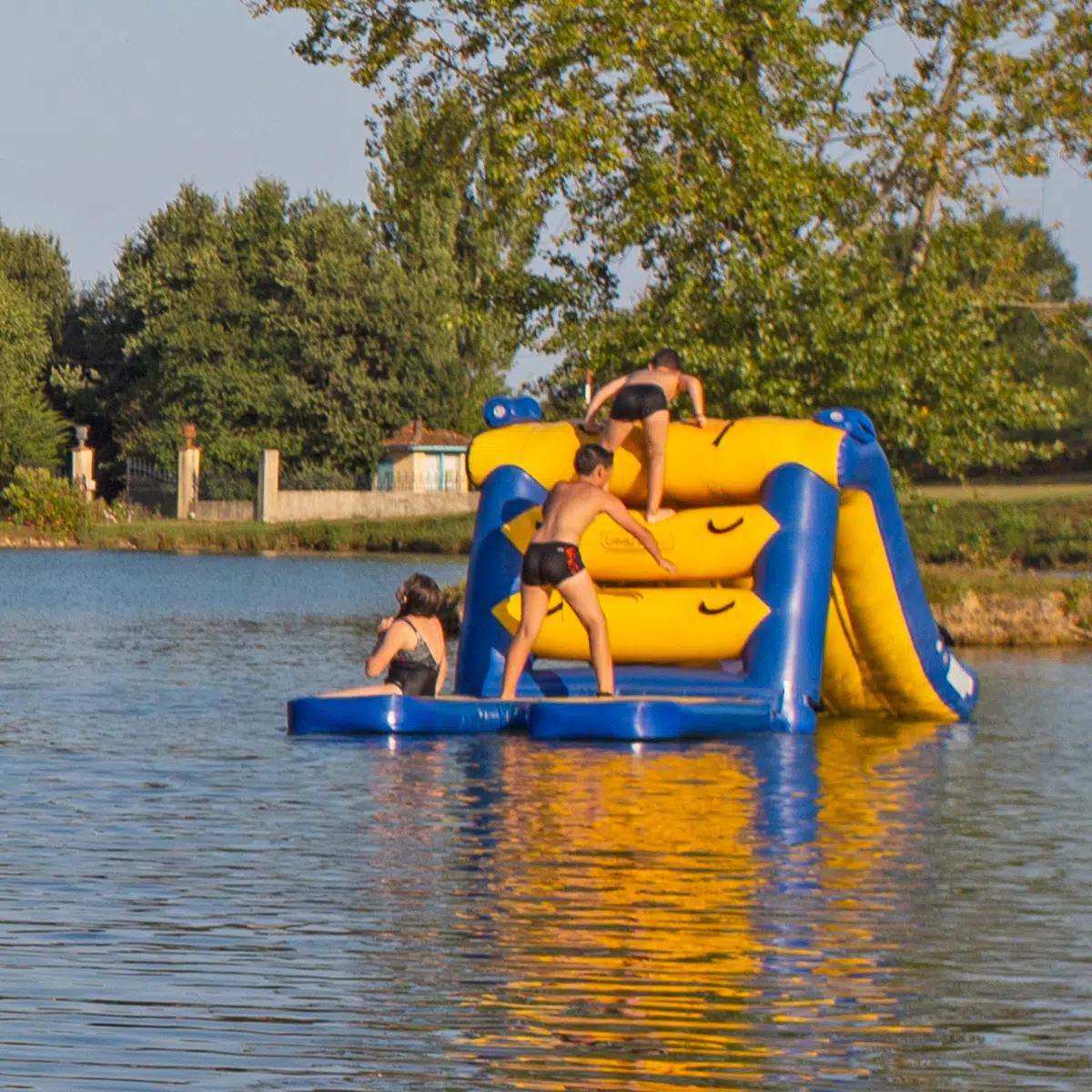 jeux-de-plage-gonflables