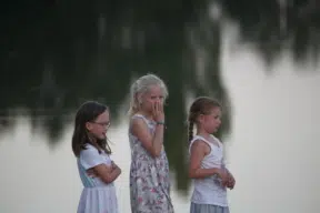 kidsfriendly-enfants-lac