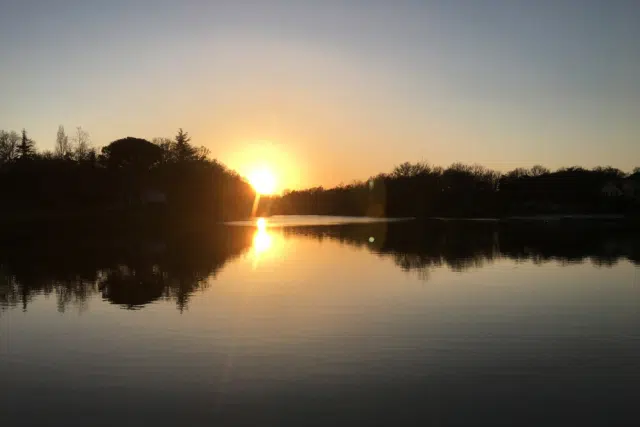 coucher-de-soleil-whakalodge