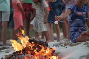 Camping Gers, Whakalodge, chamallows grillés