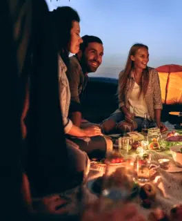 Camping Gers, Whakalodge, picknick vrienden