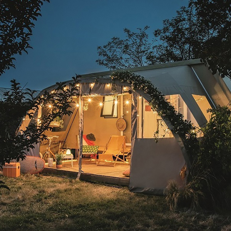 Camping Gers, Whakalodge, locatif basic, Coco Boheme, ambiance nocturne