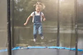 trampoline-activite-enfant