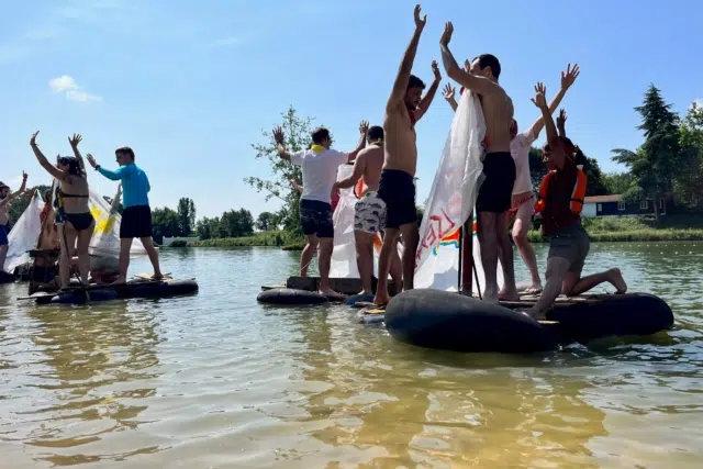 seminaires-radeau-team-building-equipes