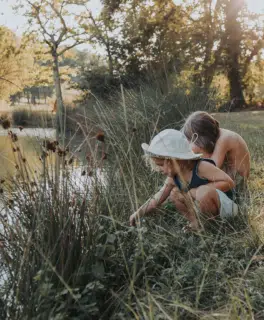 Hotel écolodge kids friendly en pleine nature dans le Gers